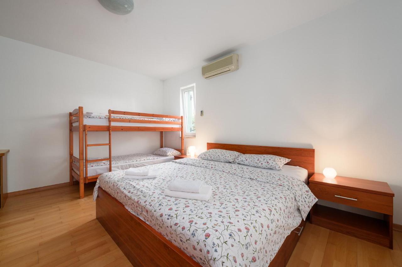 Apartman Inteuro Poreč Eksteriør billede