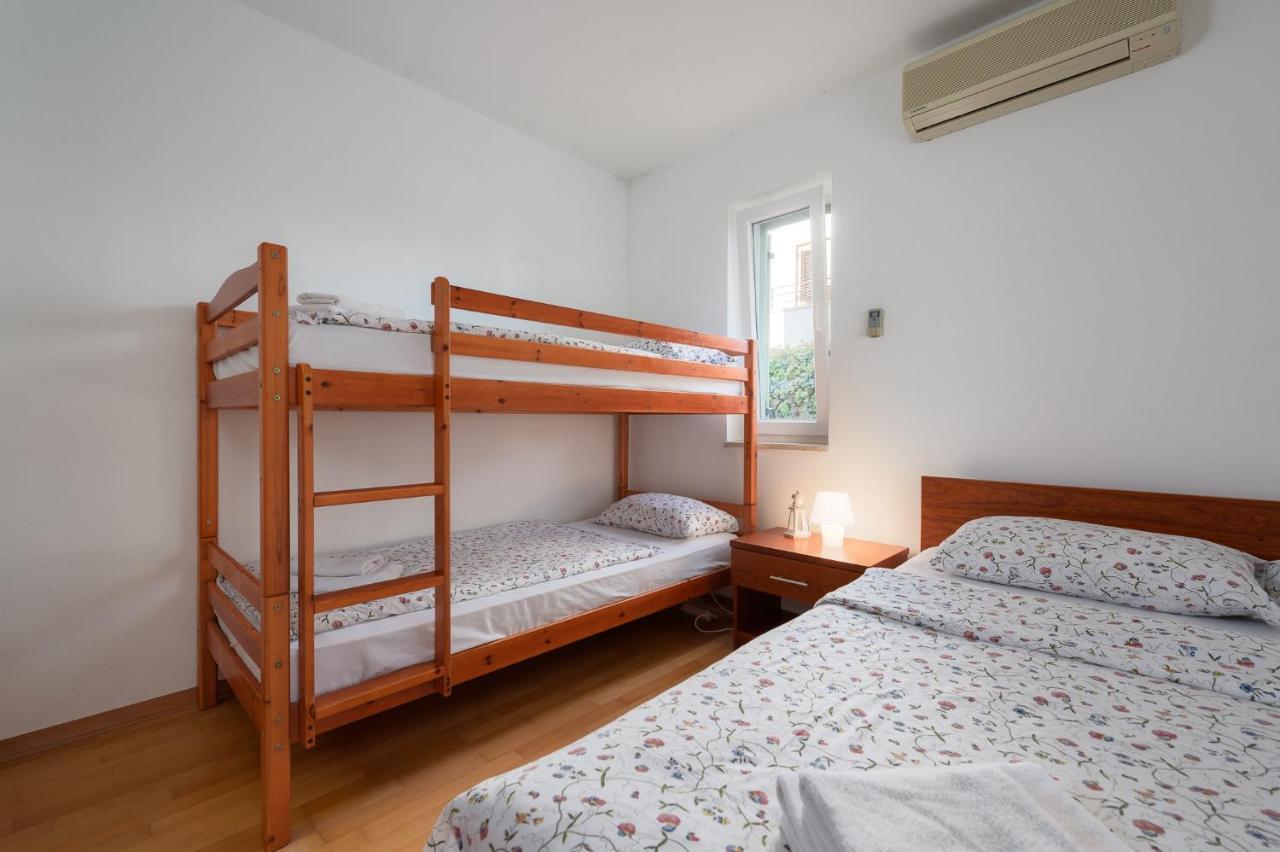 Apartman Inteuro Poreč Eksteriør billede